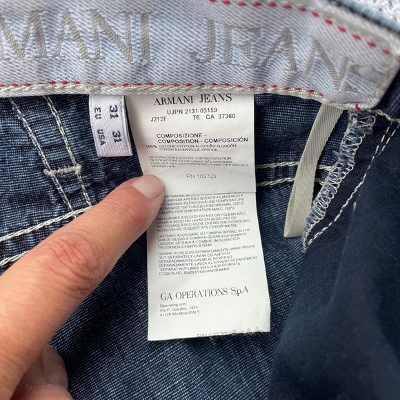 Armani Jeans - Picture 5 of 8